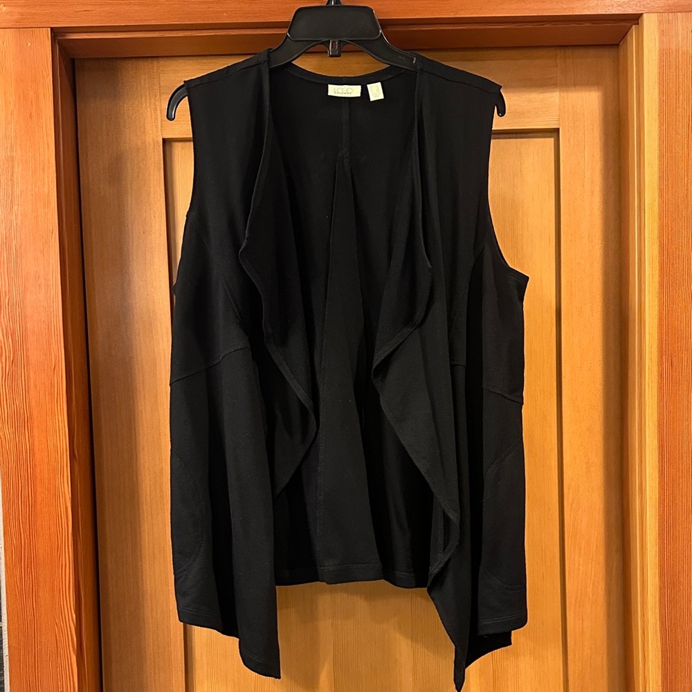 Black Sleeveless Vest from Logo Lounge